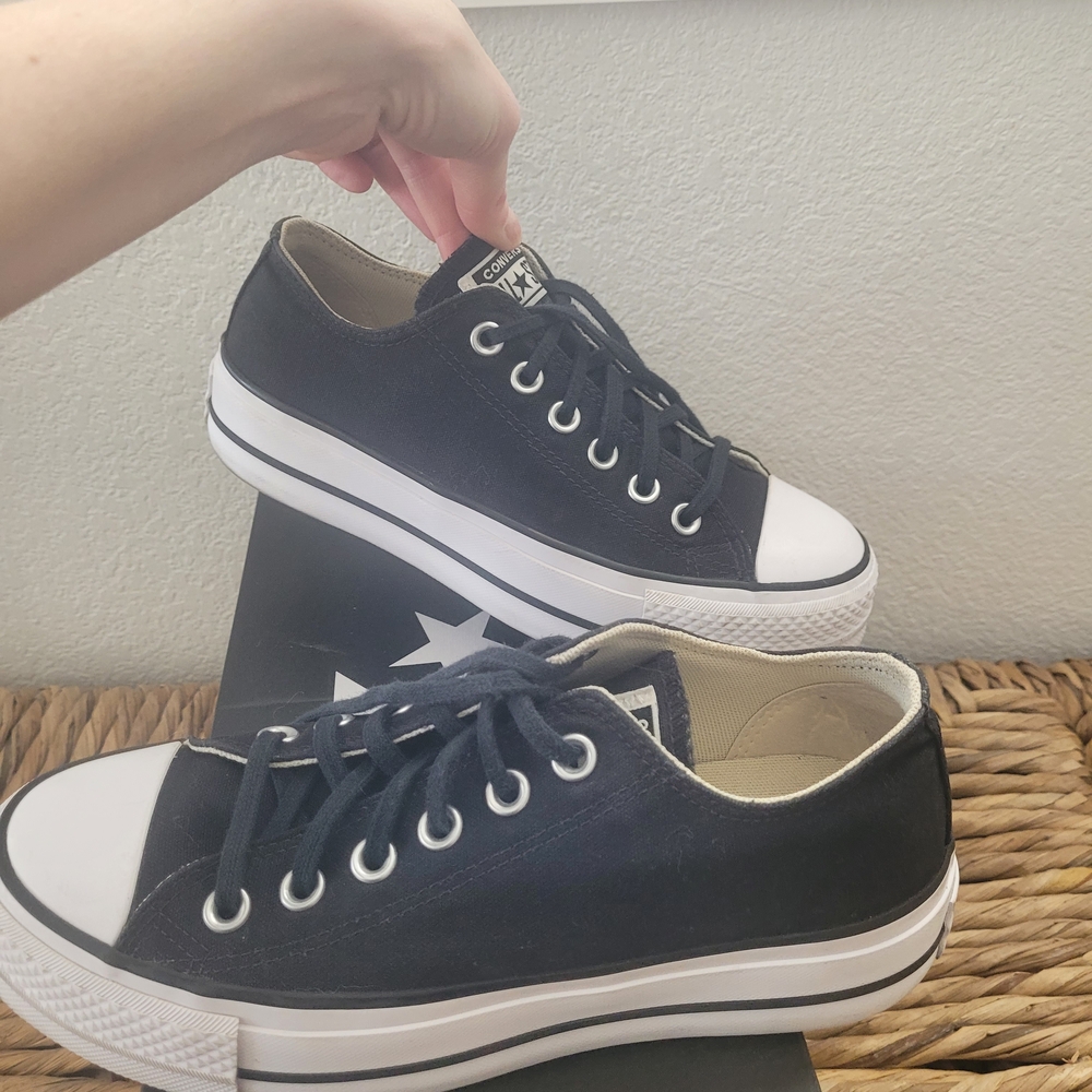 Converse Women's Black Canvas Sneakers